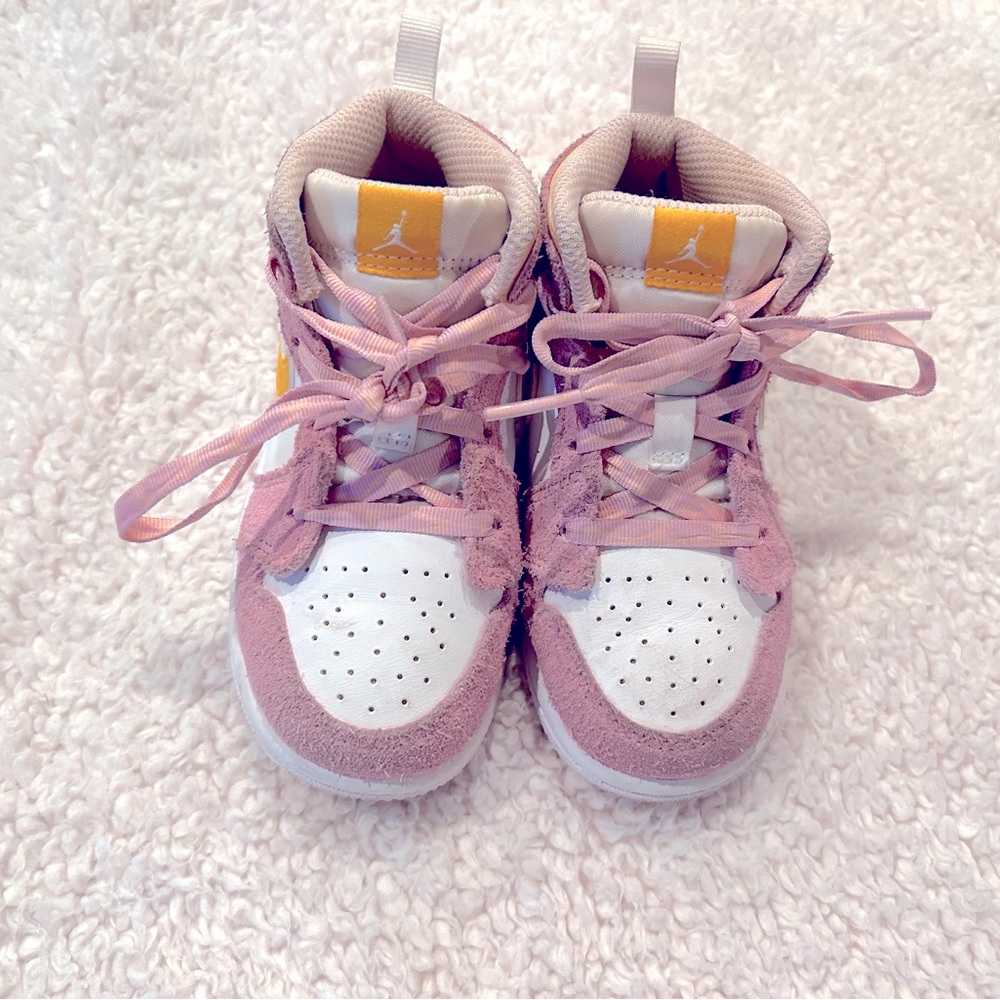 Nike Dunk High CLEARANCE